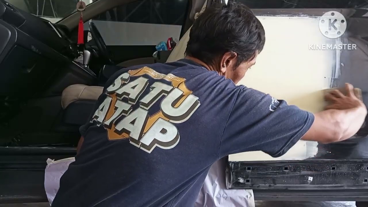 Cara dempul mobil yang benar.