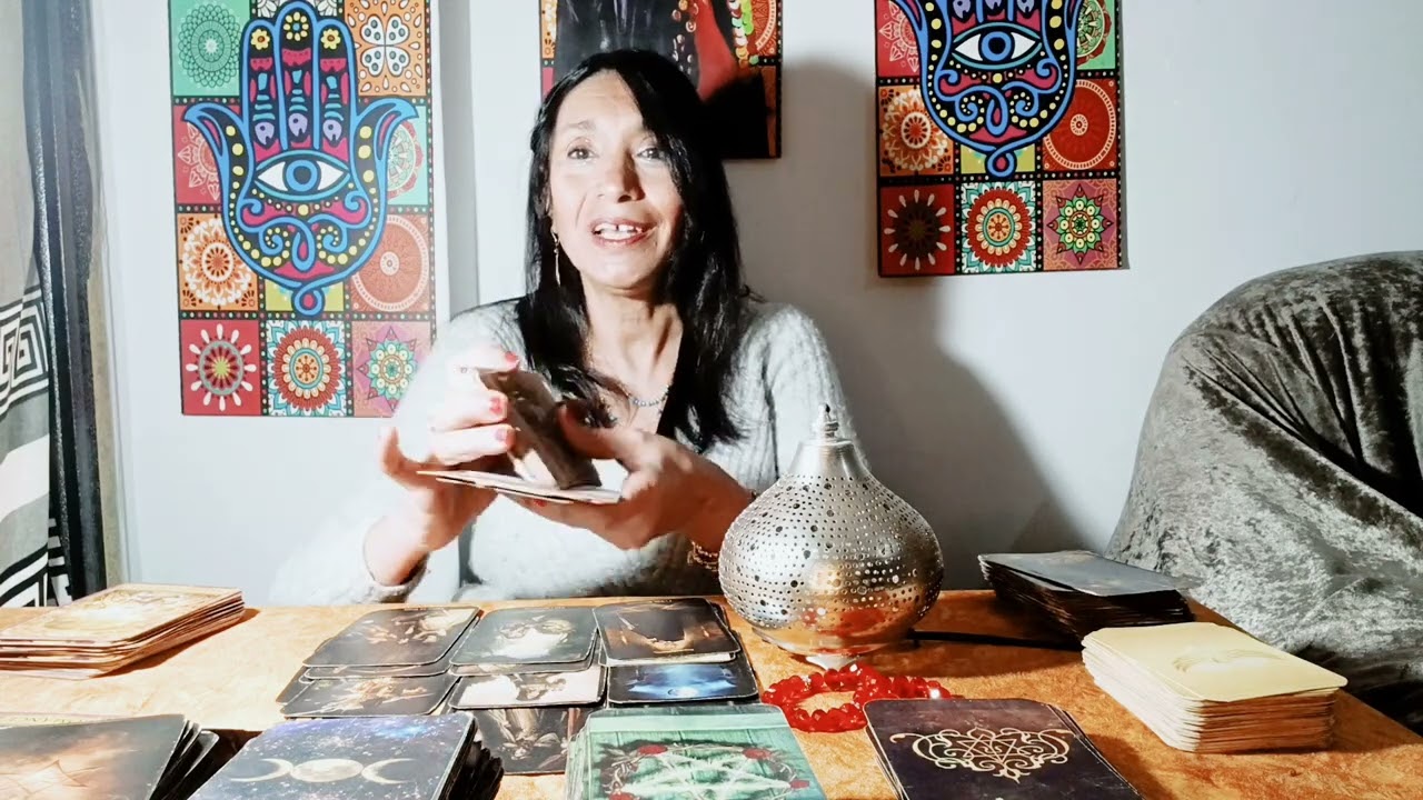 برج السرطان شجرة المال عندك الفترة دي رزق واءسبوع الشفاء والساحر وبيساءلوا اتغيرت لية يا ملك البصيرة