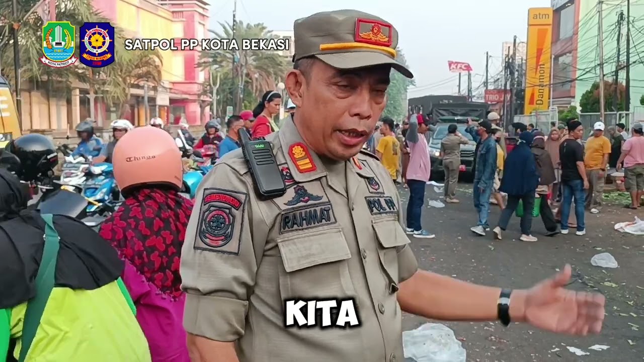 PENERTIBAN PKL YANG BERADA DI JL DJUANDA PASAR BARU KOTA BEKASI JUMAT 31 MEI 2024