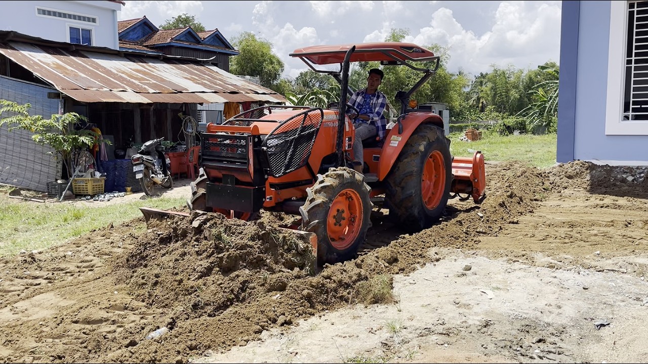 ត្រាក់ទ័រគូបូតា M6040 រុញដី,Tractor Khmer Farmer