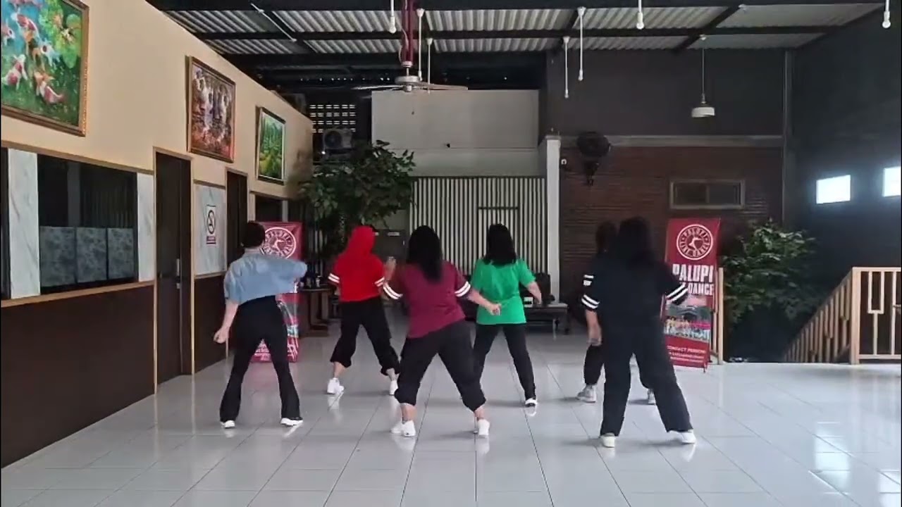 GET ON THE FLOOR - DIAN OKTA (INA) - PALUPI LD - SDA