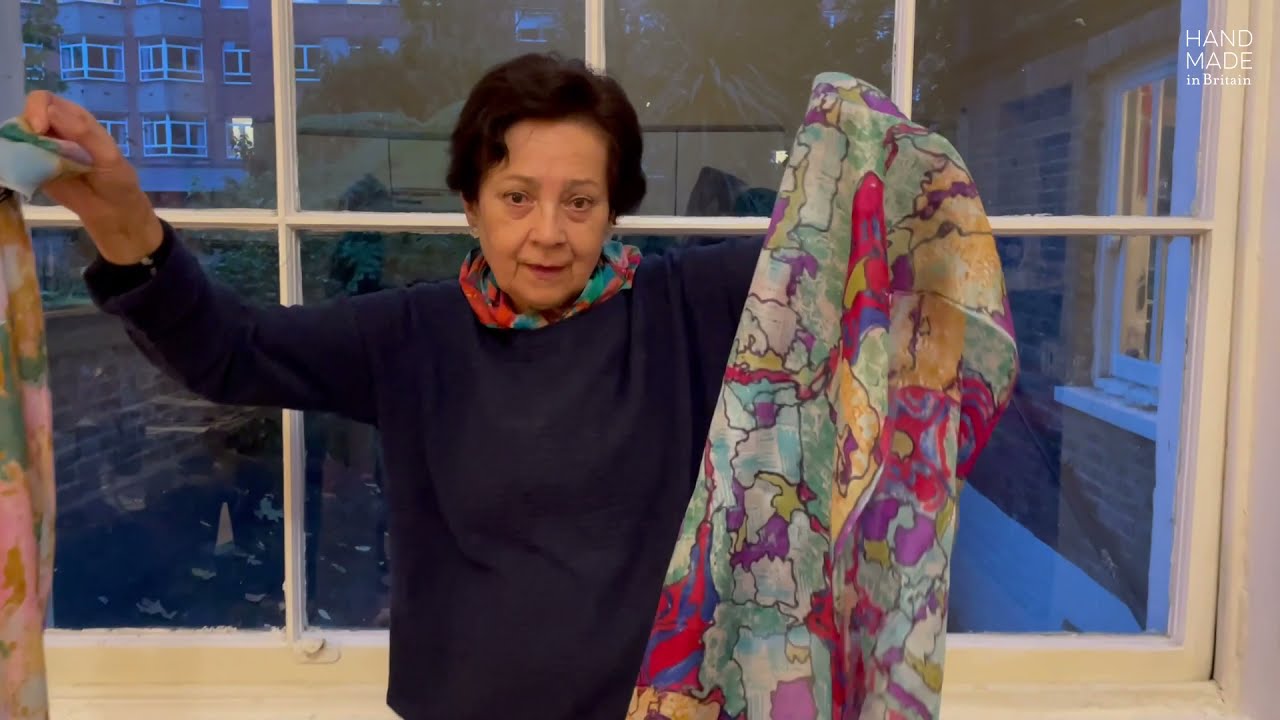 Demonstrating a Watercolor Approach to Silk Painting - Clara Hancock
