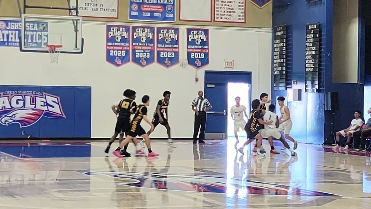 Bassett vs John Glenn. Basketball. (January 2026)