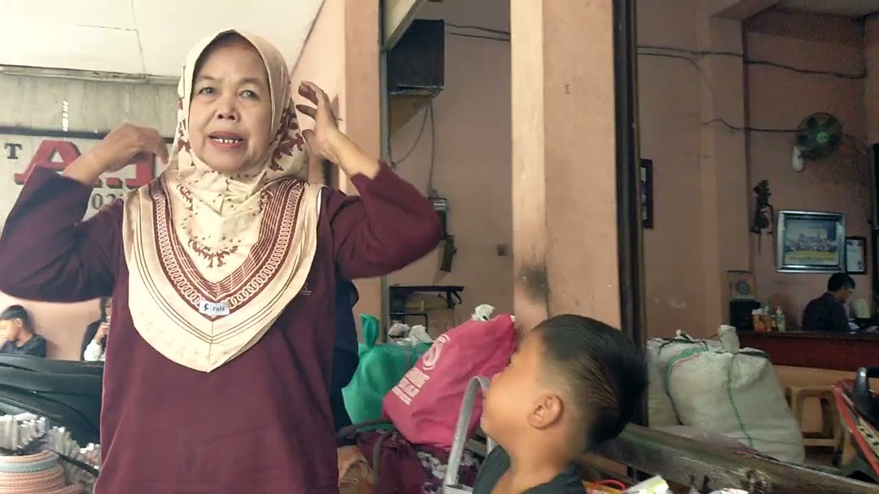 DARI MEDAN BAWA AYAM DARI JOGJA BAWA BU MAYA ‼️PENUMPANG LANGGANAN BANG FAUZI IKUT BUS ALS 248 ‼️ 
