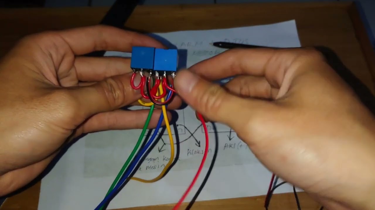 Membuat Alarm dan Memutus Kontak Motor Universal