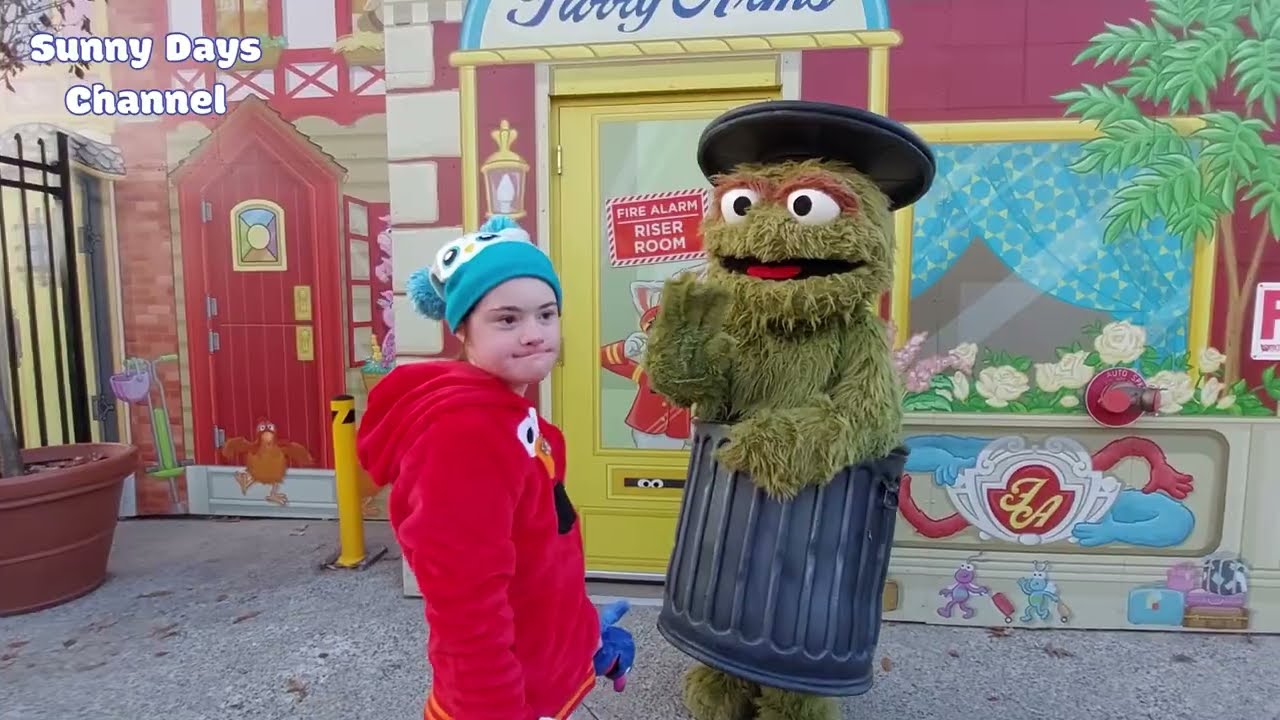 Наш день в Sesame Place | Встреча с персонажами «Улицы Сезам» | Рождество | Рудольф Кларис Бамбл