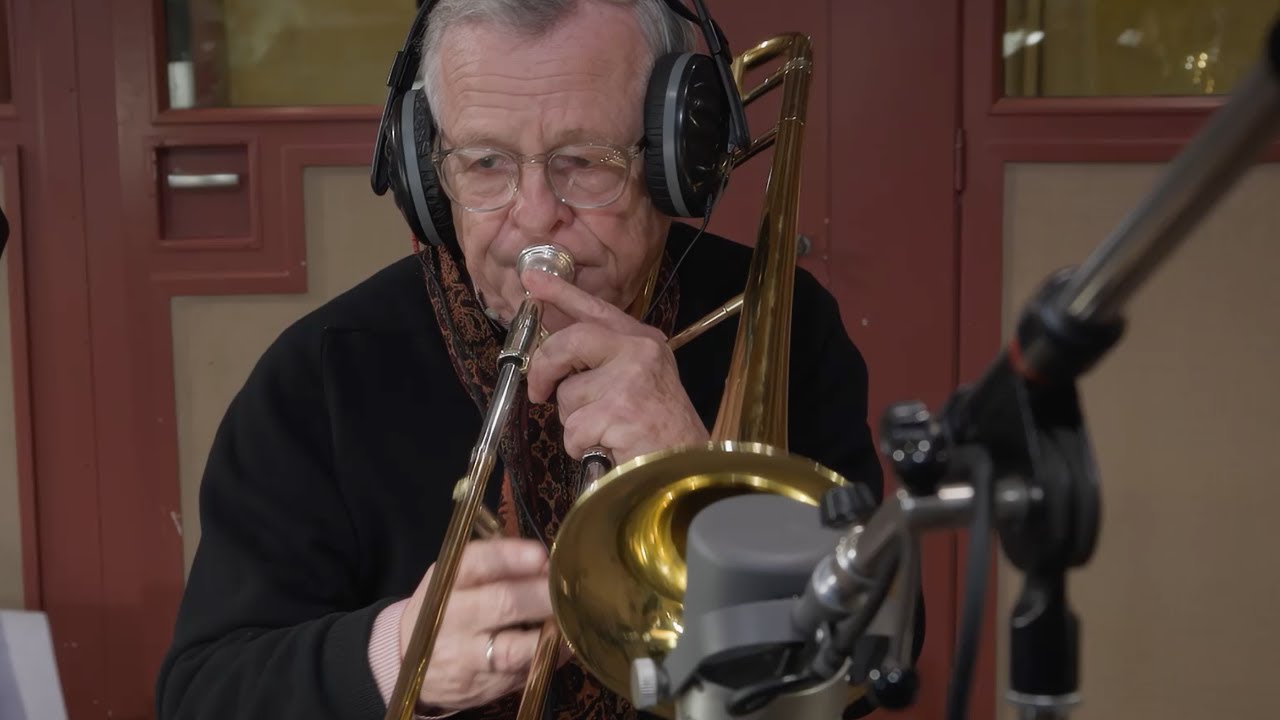 Dick Bakker Orchestra - She's Out Of My Life