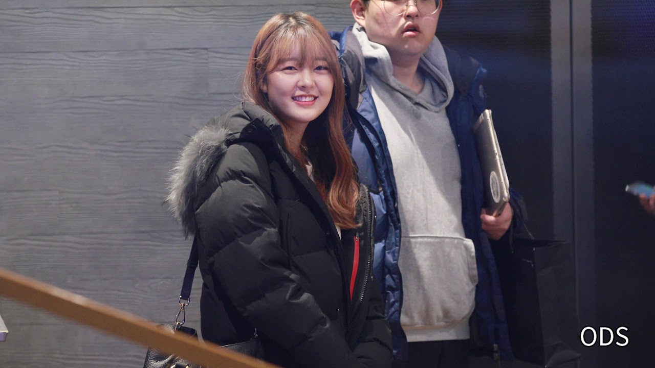 190214 믹스나인 스타제국 연습생 장효경 - 엠카운트다운