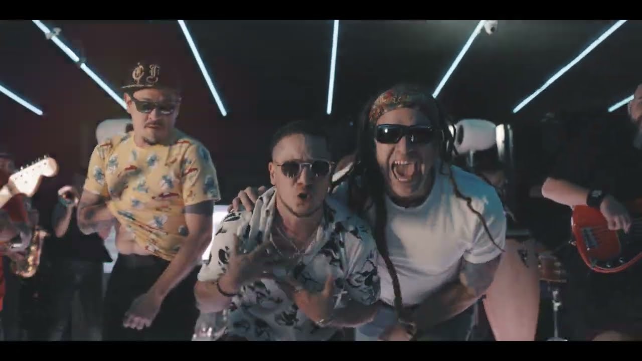 Genitallica Ft Víctor Morán - Más Que Tú Amigo