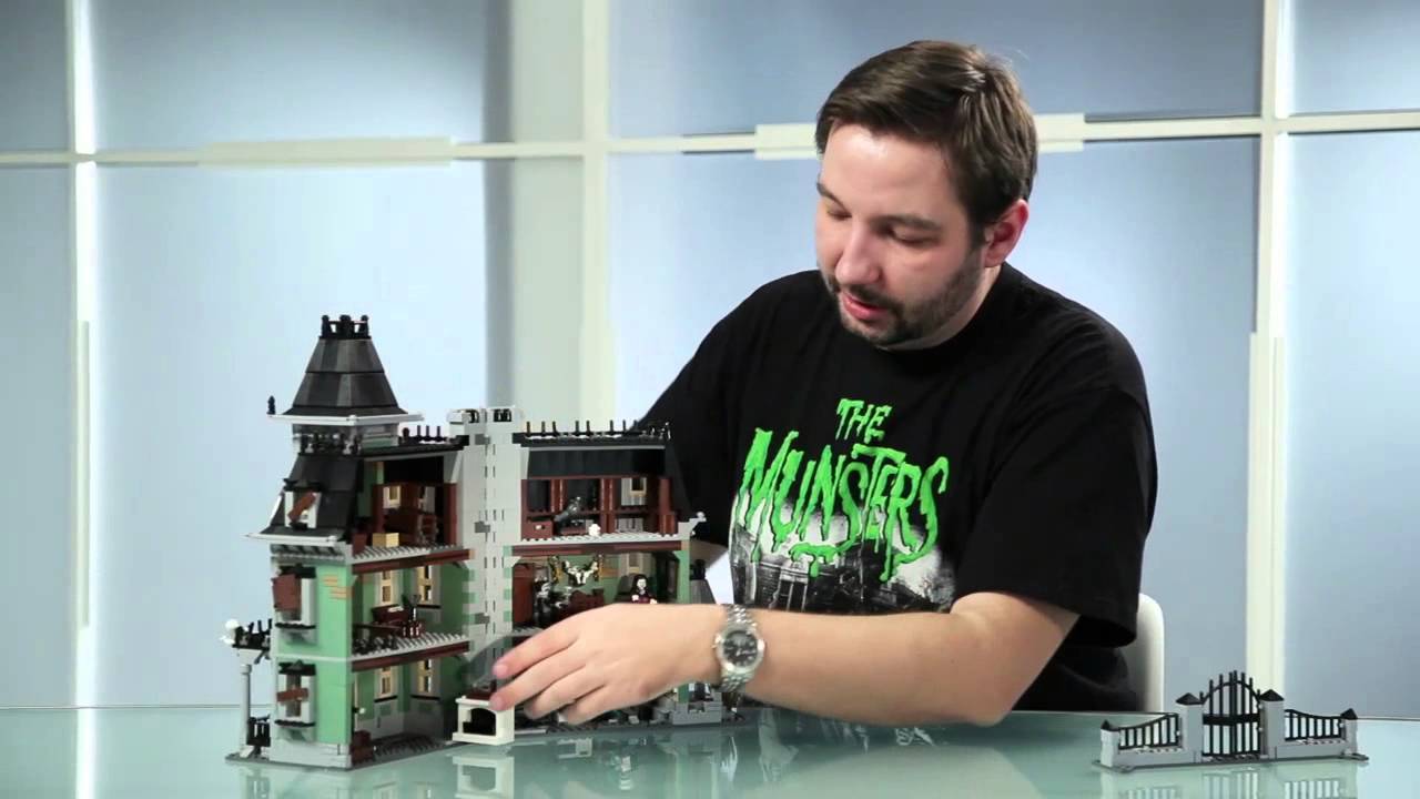 LEGO Monster Fighters - Haunted House  | Designer Video