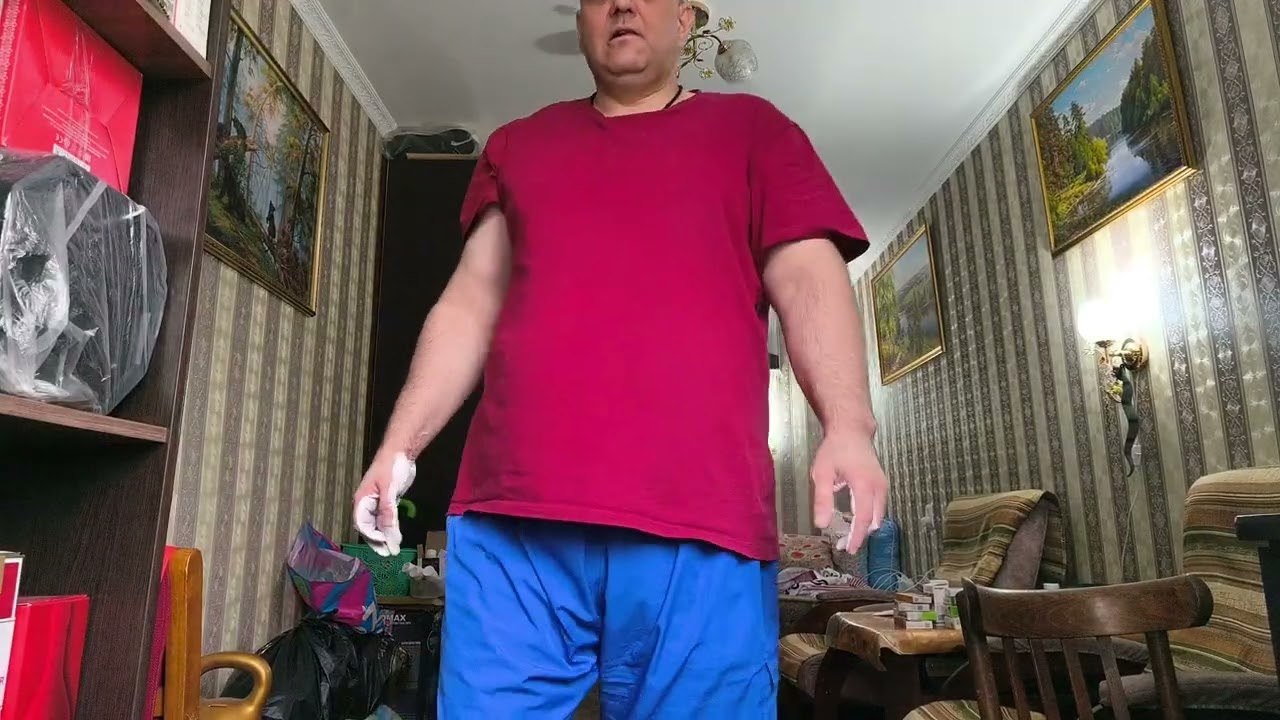 Жим гири 16 кг на попа 29 жимов правой рукой и 33 жима левой рукой!
