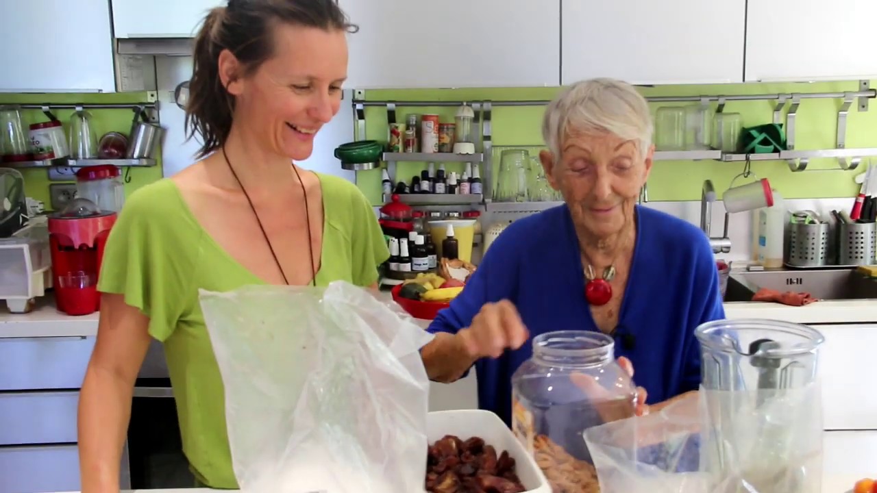 Irène Grosjean avec Aurélie Viard : Recettes pour bébés : Le lait chaleureux !