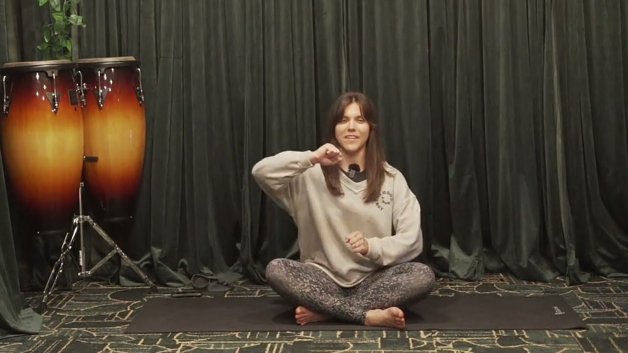 30 Minute Evening Yoga Flow | Release Stress & Tension From Hips and Low Back