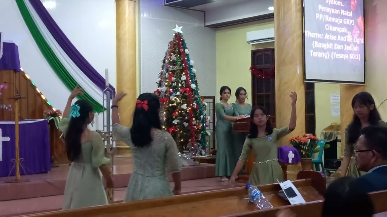Tari Prosesi - Perayaan Natal Pemuda Pemudi GKPI Cikampak 2023