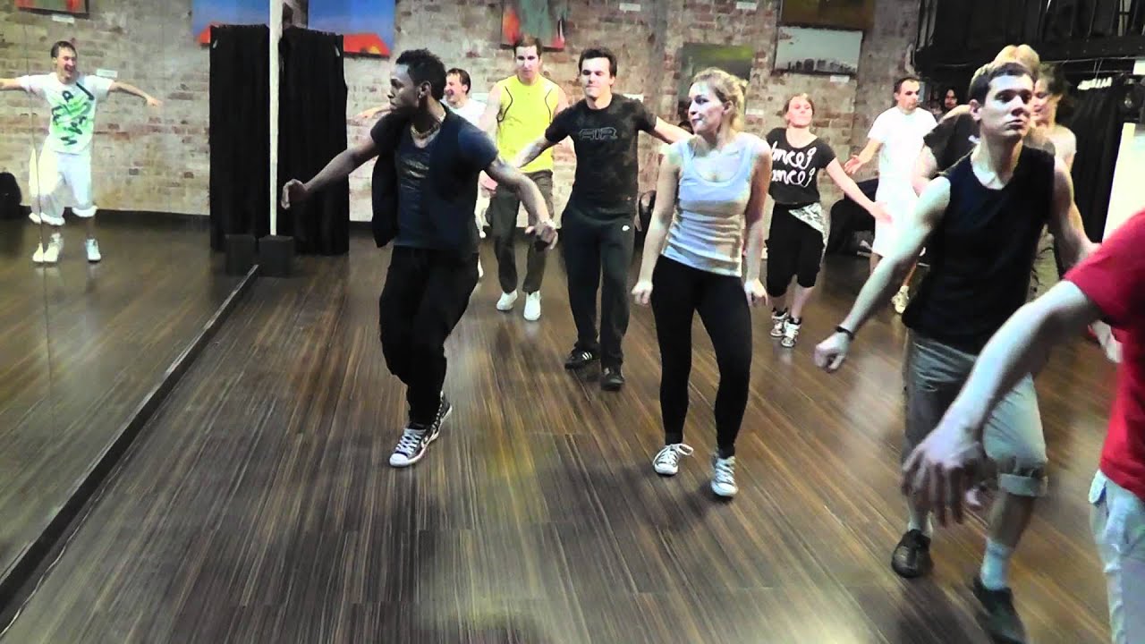 Yoandy Villaurrutia - Salsa & Afro Body Movement 10.04.12