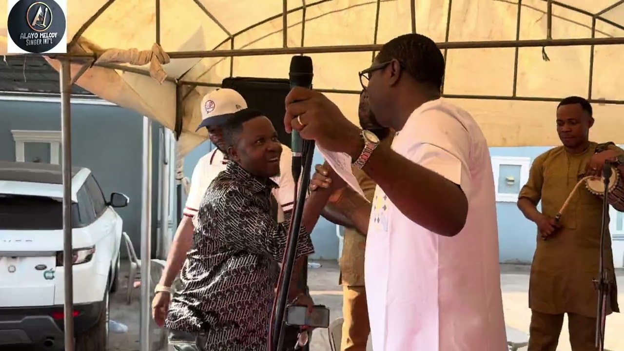 ALAYO MELODY SNGER FOR AKANDE DAMILARE KOSILE CHRISTMAS PARTY
