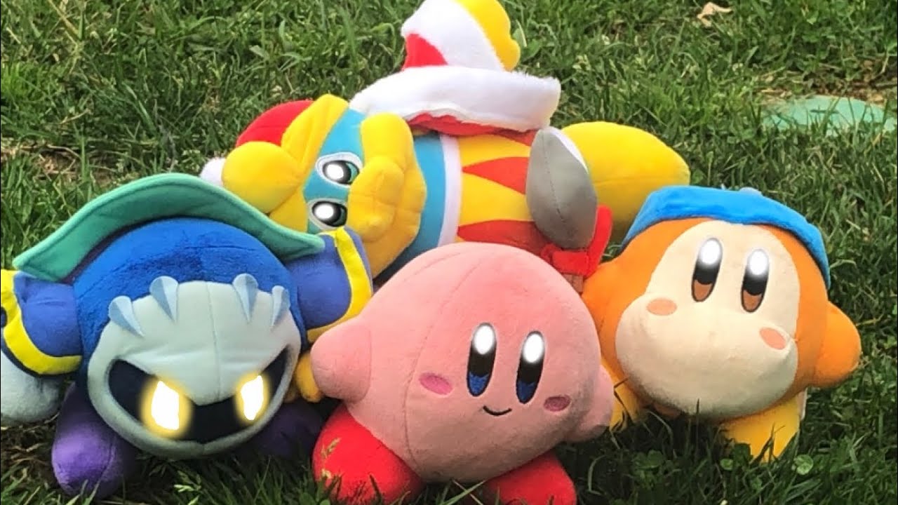Bandana Dee plush review!