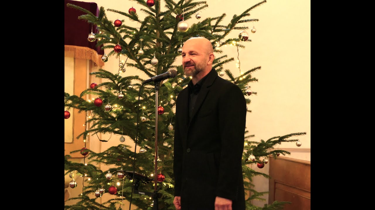 Derzsi Gy&ouml;rgy adventi koncertje Csall&oacute;k&ouml;zaranyoson.
