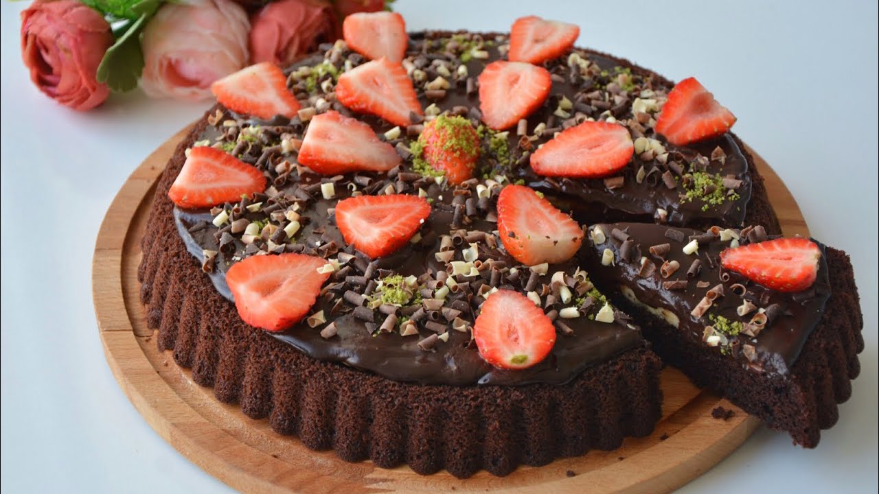 YAŞ PASTAYLA SAATLERCE UĞRAŞMAYIN✋DAMAK ÇATLATACAK😍YAŞ PASTA TADINDA👌🏻ÇİKOLATALI MUZLU TART KEK💯