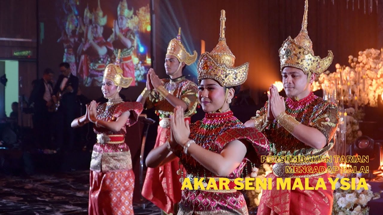 MCP Livefeed : Persembahan Tarian Mengadap Balai oleh Akar Seni Malaysia.