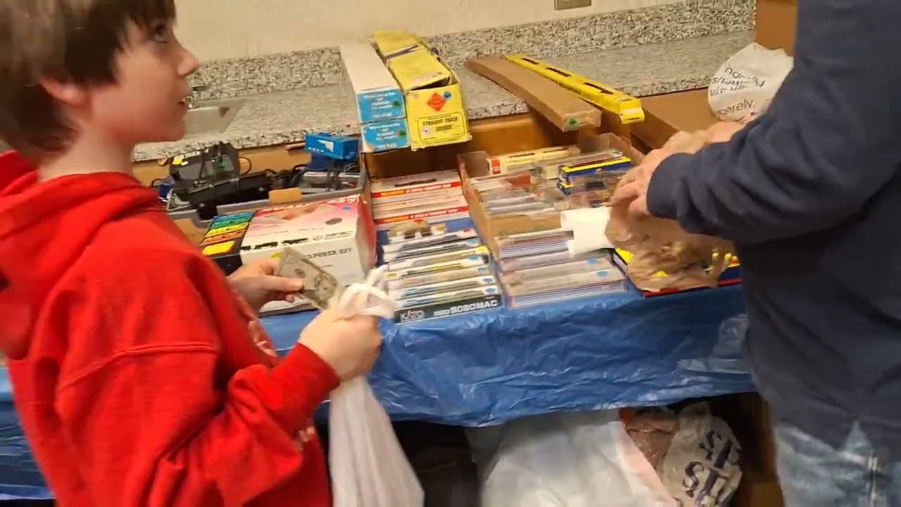 THE GRAPEVINE TX TRAINSHOW.!