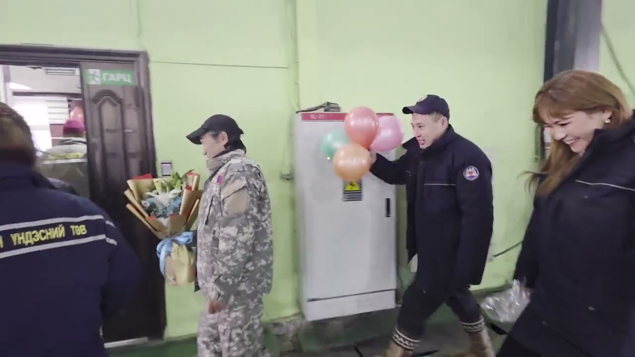 СХТХҮТөвийн Харуул Болд Алтан гараа