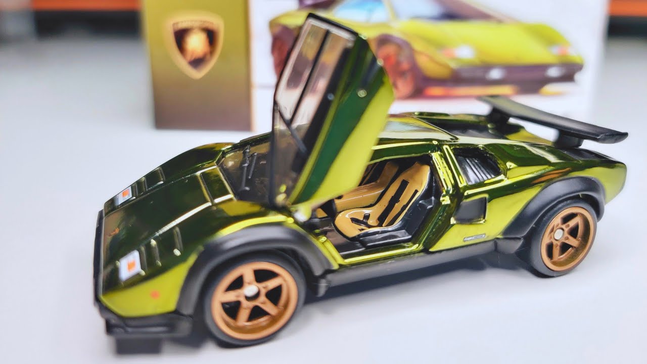Hot Wheels RLC 82 Lamborghini Countach LP500 S in Olive Green Spectraflame Unboxing