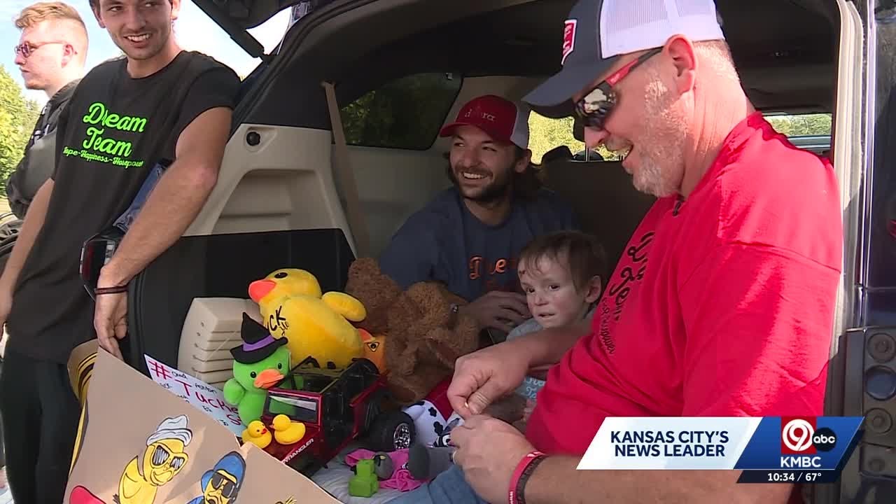 Thousands gather in Kansas City parade to honor 3-year-old Tucker Langford