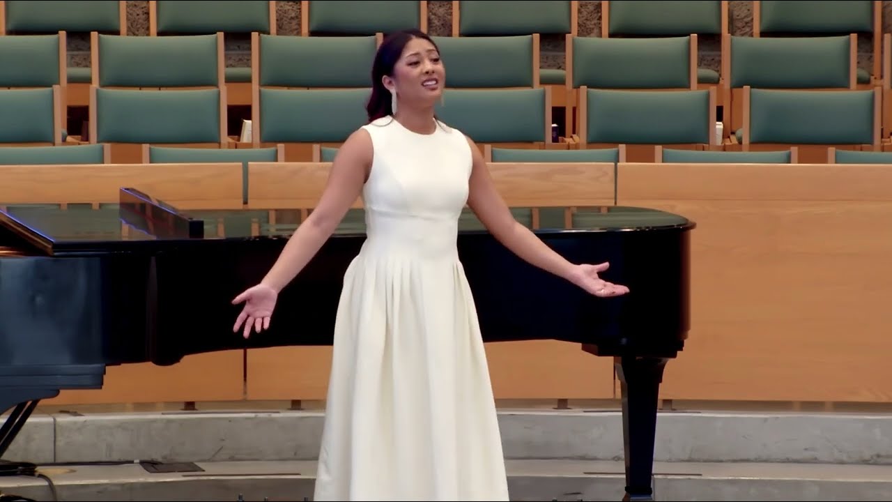 Quando avran fine omai...Padre, germani, addio! (Mozart) sung by Mariah Rae