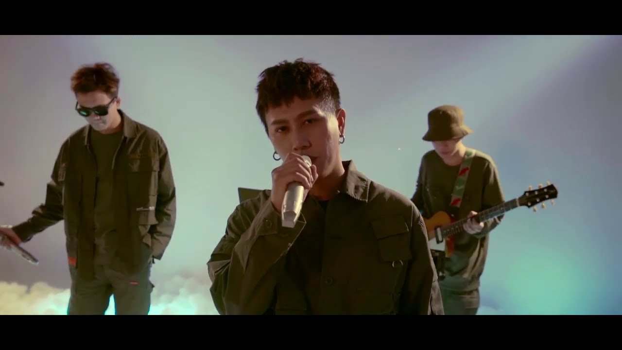張三李四Chang & Lee 【 怎樣】Official Live Video