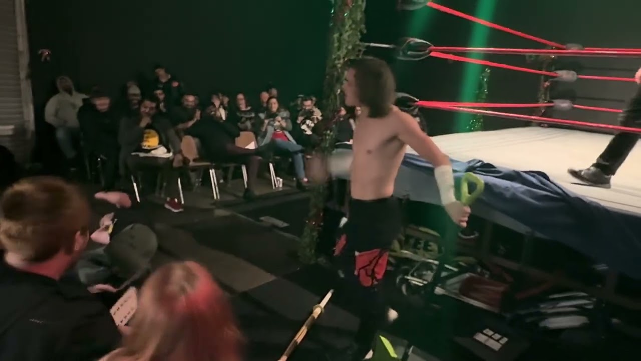 Johnny Martinez vs Andrew Cass for the 24/7 title