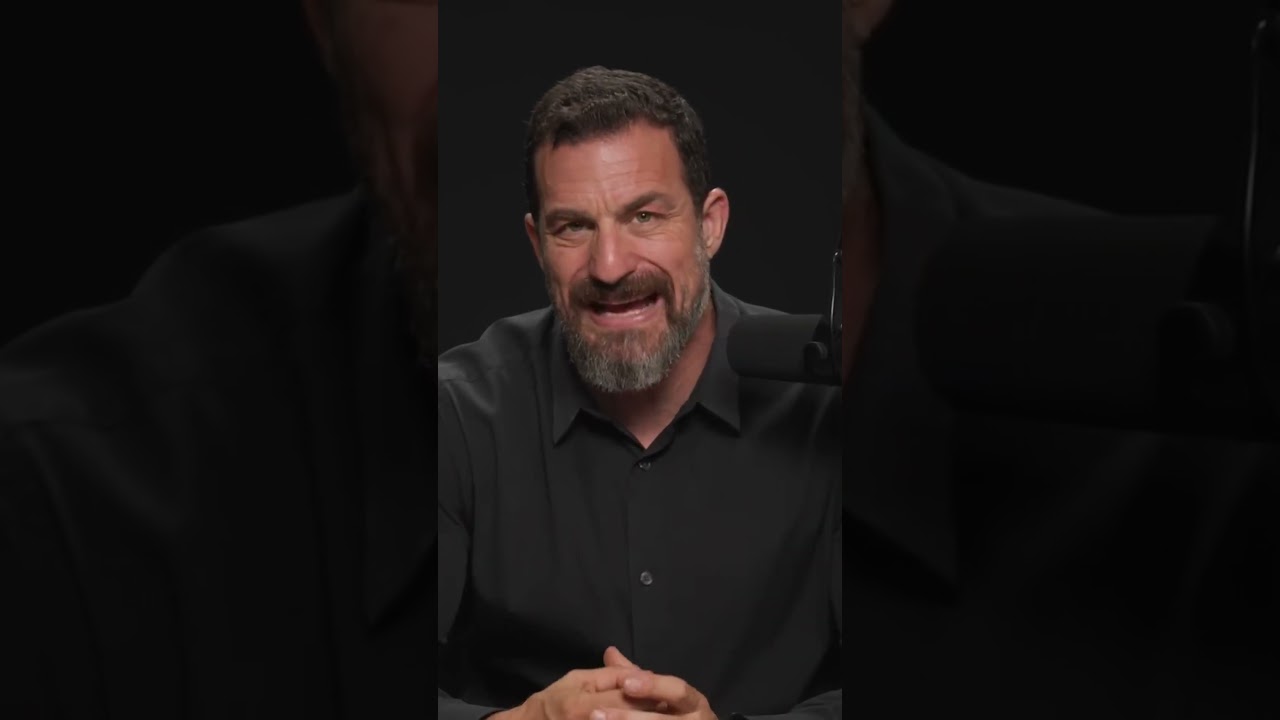 🎥 Andrew Huberman: Exploring the Potential Benefits of Shilajit for Testosterone and Physical Health