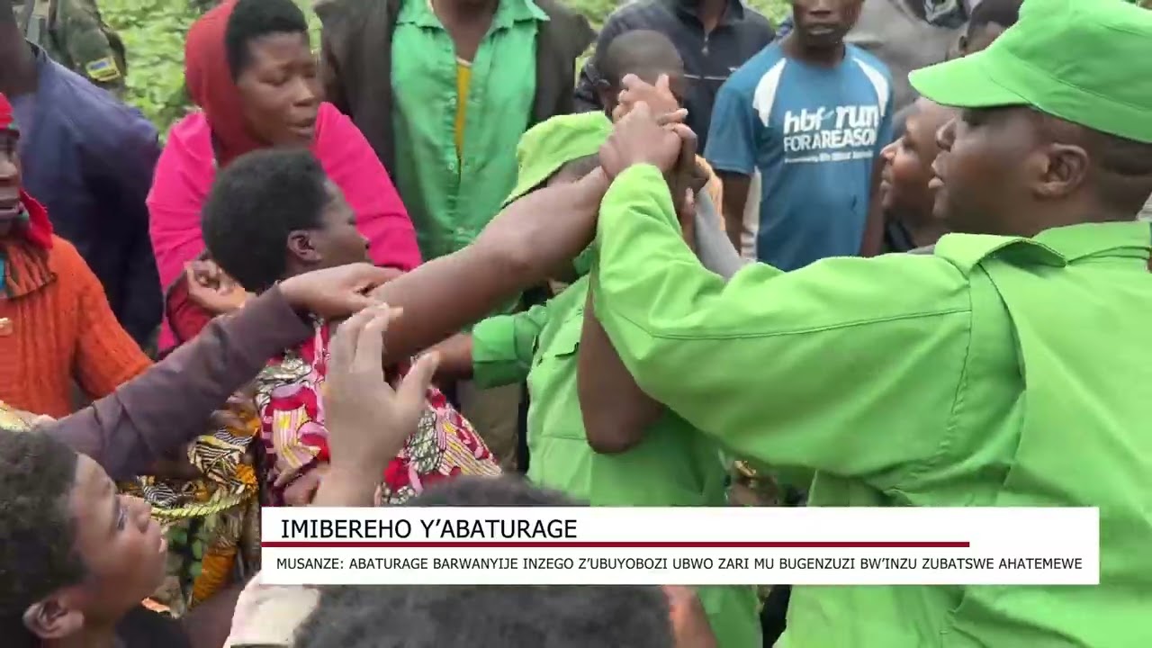 Musanze: Abaturage barwanyije inzego z'ubuyobozi ubwo zari mu bugenzuzi bw'inzu zubatswe ahatemewe