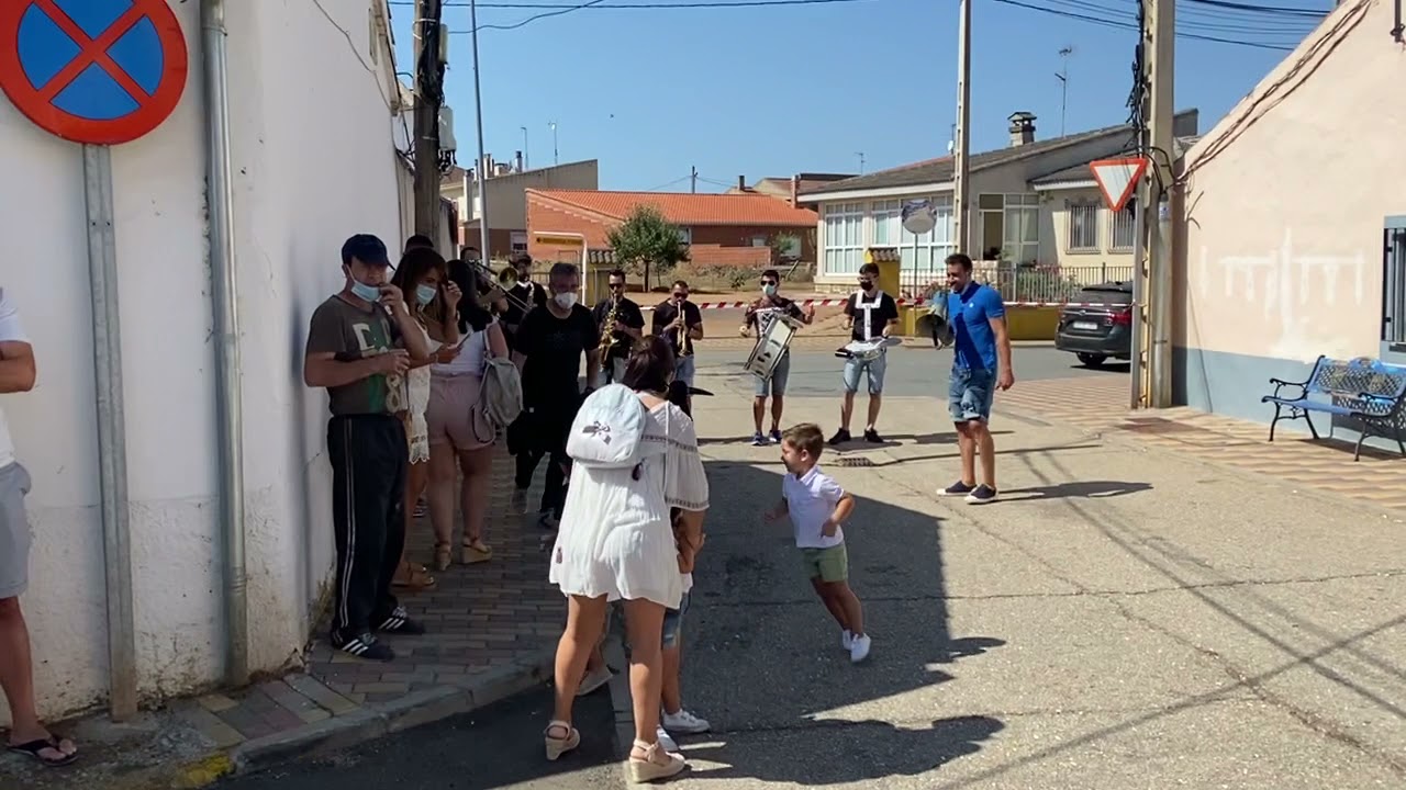 Charanga: Fiestas en Doñinos de Salamanca