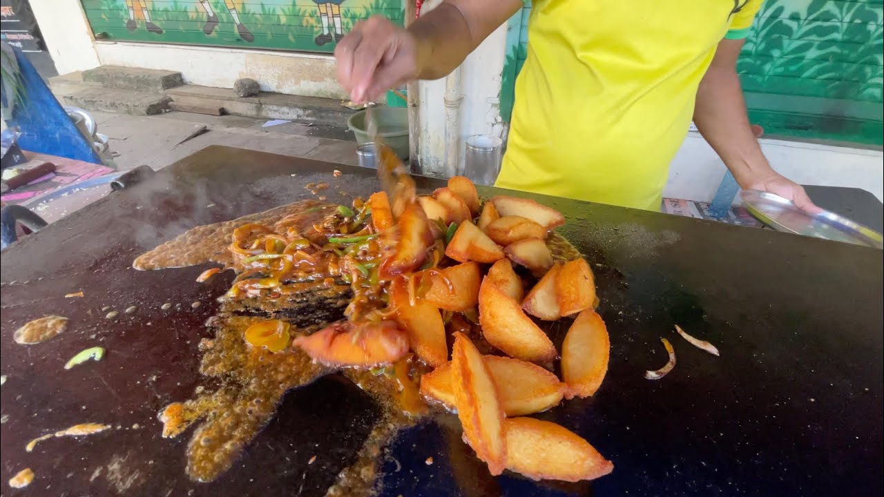 Mumbai's Trending Hong Kong Style idli | Indian Street Food