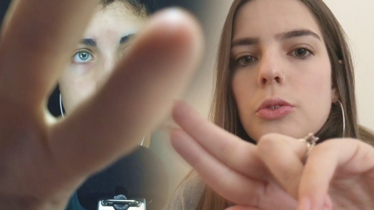 ASMR Banana Vintage & Adlipe – Hand Movements e Sons com a boca para te arrepiar #CheckMateASMR