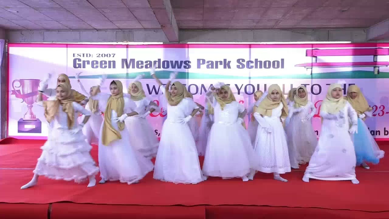 Dynamite Performance on Convocation Day By Grade-IV Girls @GreenMeadowsParkSchool.