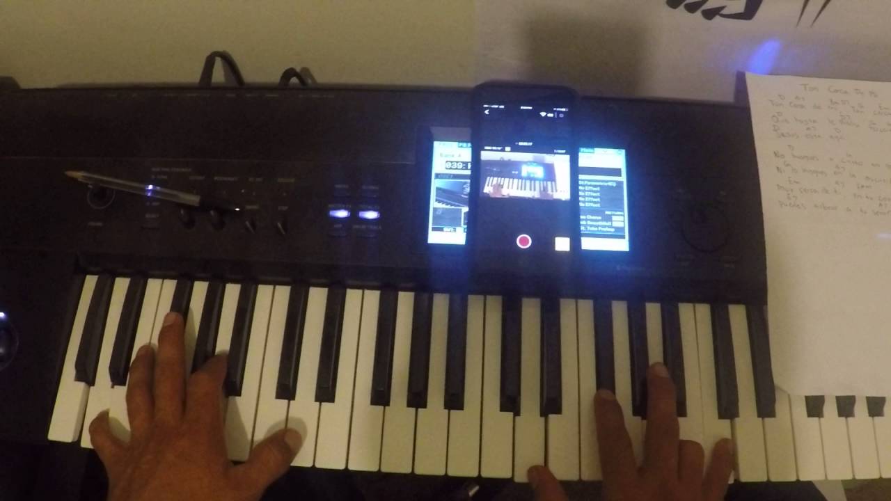 Tan Cerca De Mi-Canto Para Misa Acordes (Piano Tutorial Catolico)
