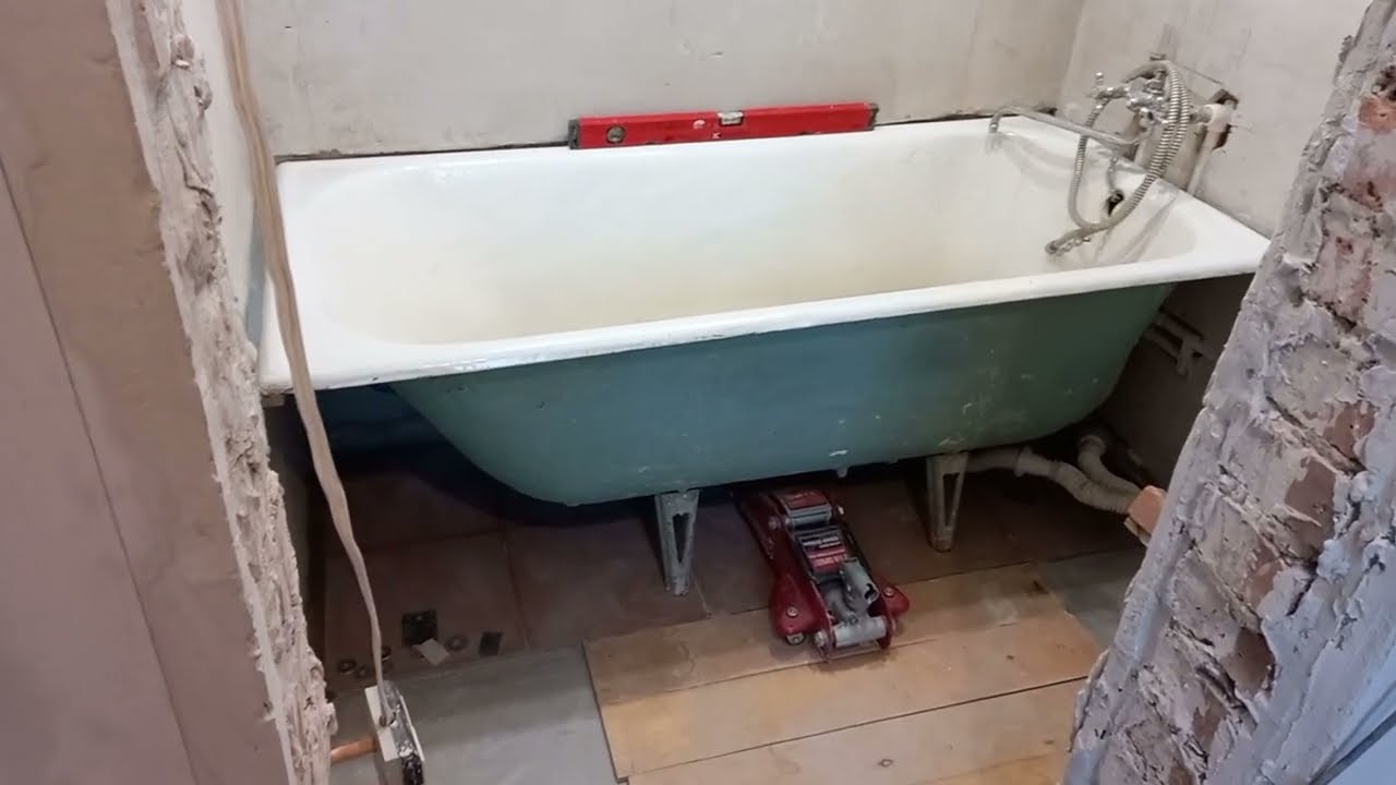 Как установить чугунную ванну самому.