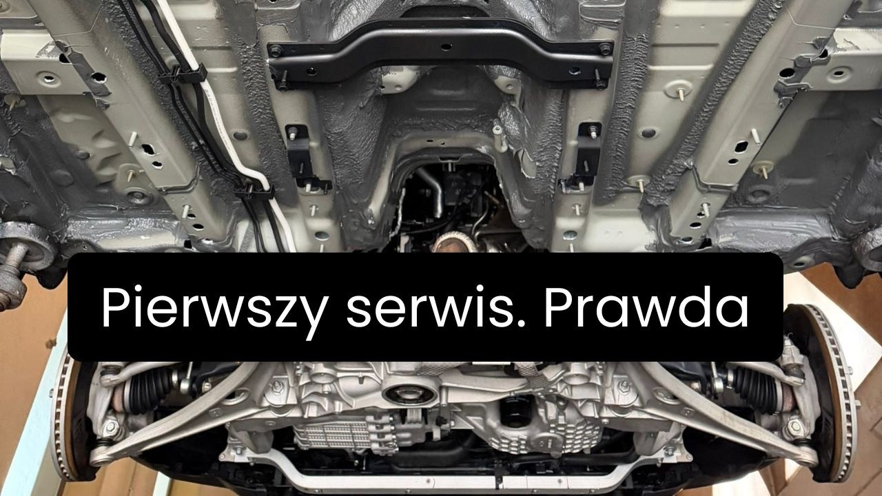 Co kryje podwozie Hongqi HS3? Pierwszy serwis po 2000 km