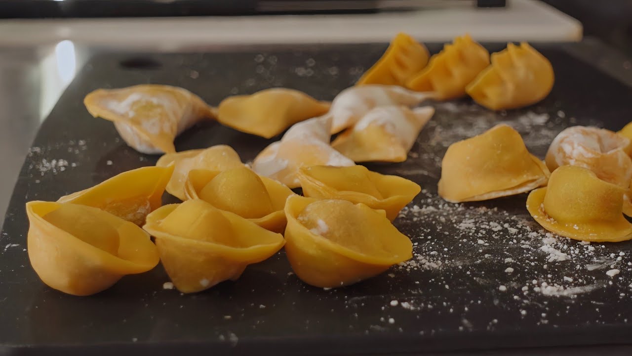 30代料理好き男子3人が一つ屋根の下で作る【手打ちパスタのラビオリ】