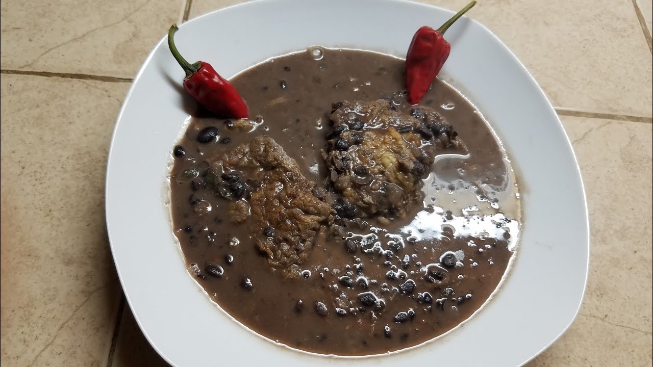 Como hacer frijoles refritos con huevos fritos|estilo el Rancho|#LasDeliciasDeLupita