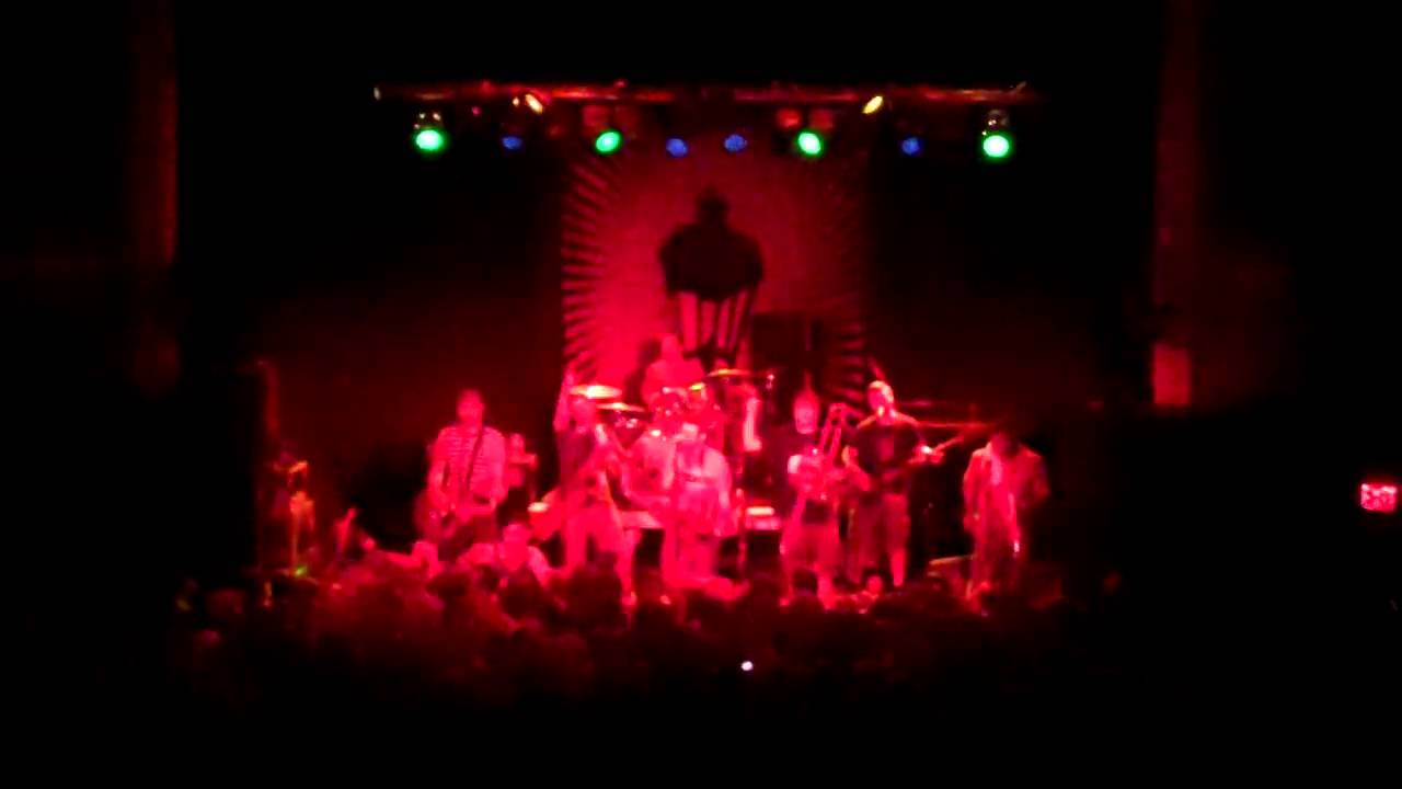 Streetlight Manifesto (live) - Intro/Receiving End of it All - 7/28/10 - Lincoln Theatre