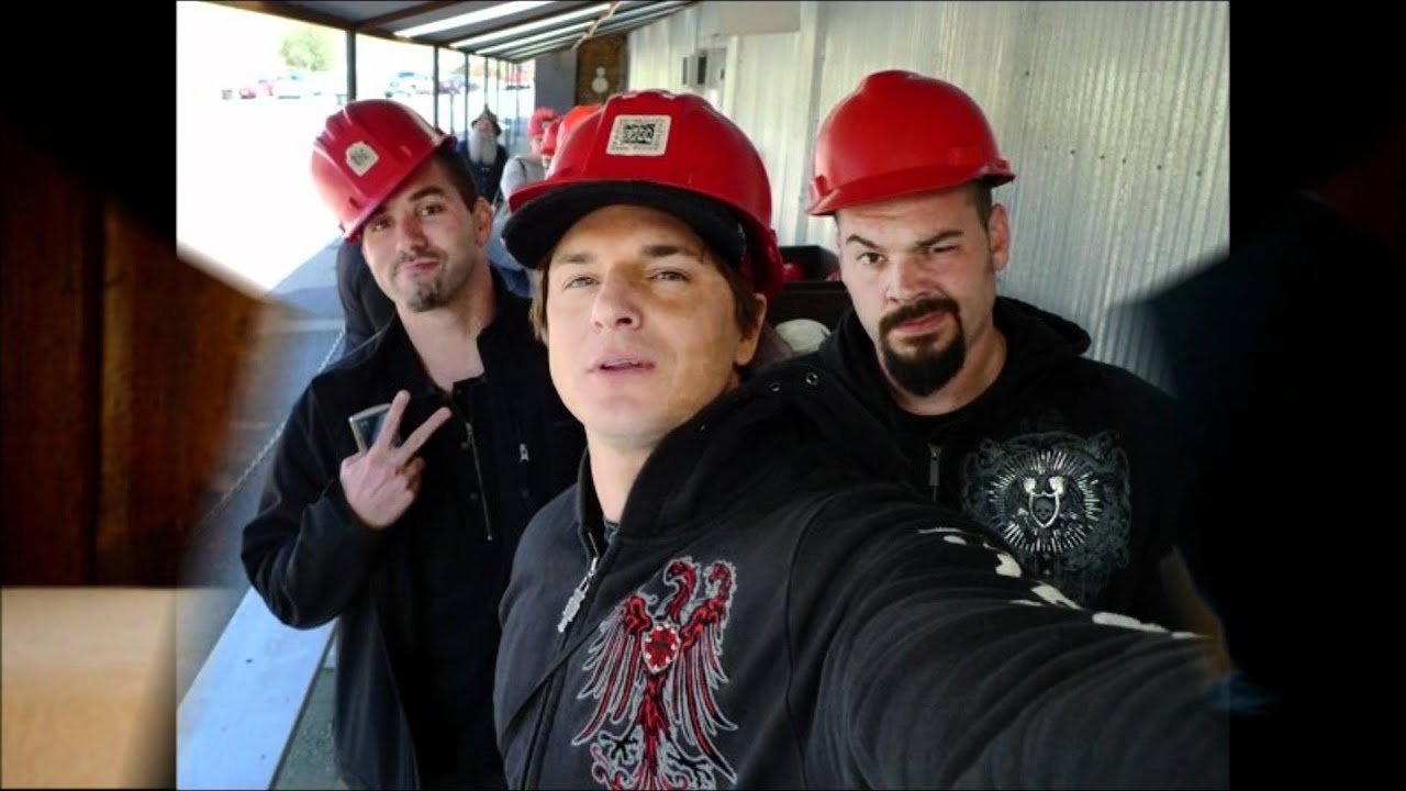 Zak Bagans- Bad Medicine
