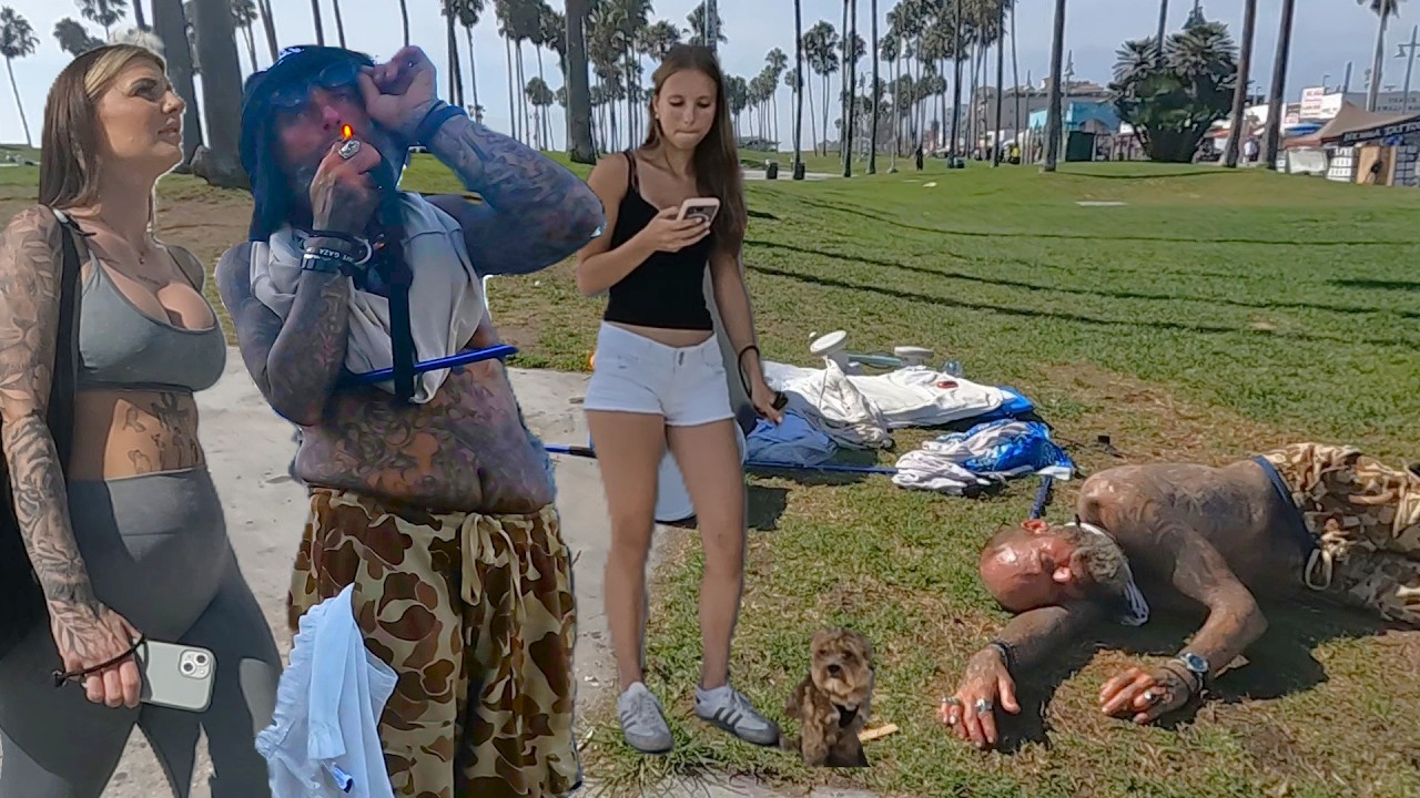 Venice Beach Boardwalk Tour - Homeless, Tourist, Harry Perry,  Surfers - {eople Watching