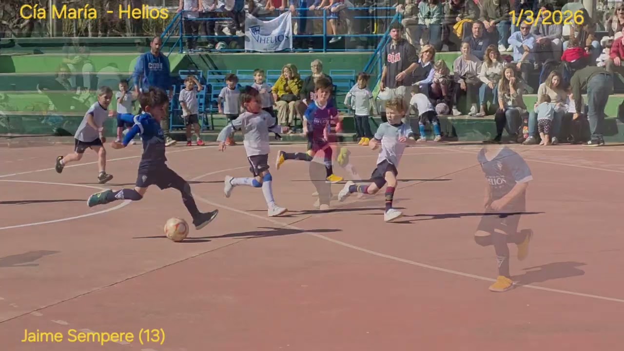 Jaime Sempere (13) de Compañía de María Zaragoza contra Helios. 1/3/2026. Escuela Futsal 