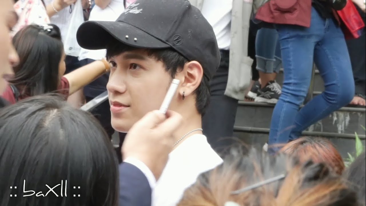 171120 #SingtoPrachaya (Feat. KristPerawat) - งานรับปริญญา ม.เกษตรศาสตร์ ปีการศึกษา 2560