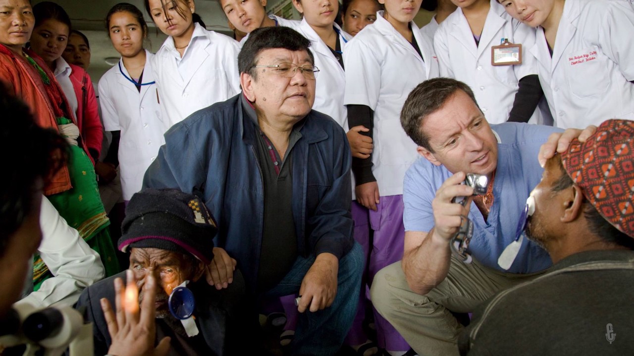 eChievement Award - Geoff Tabin - Himalayan Cataracts Project