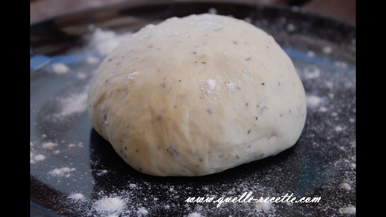 Pâte à pizza Facile Et Rapide Par QUELLE-RECETTE Episode 75