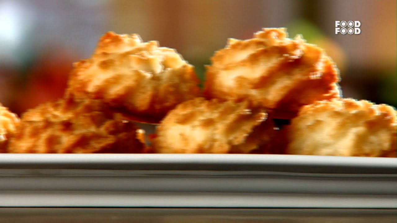 Coconut Macroons - Tea Time